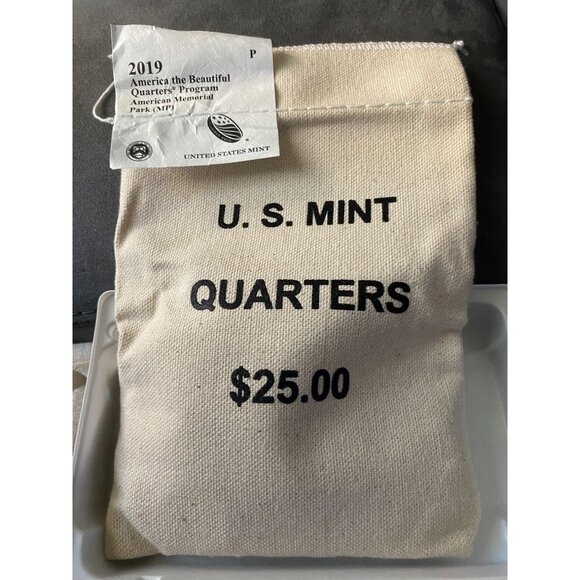 2019 U.S. Mint Quarters $25.00 Bag - America The Beautiful American Memorial Par - Picture 8 of 9